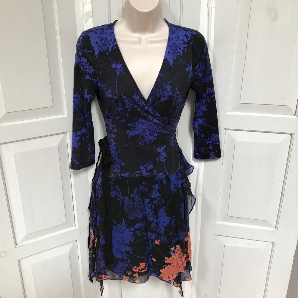 Diane Von Furstenberg Black & Blue Floral Wrap Silk Dress